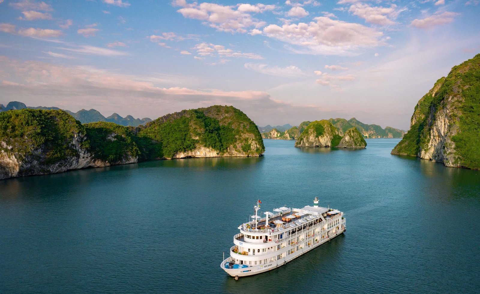 halong-auco-junk Halong bay - Auco junk