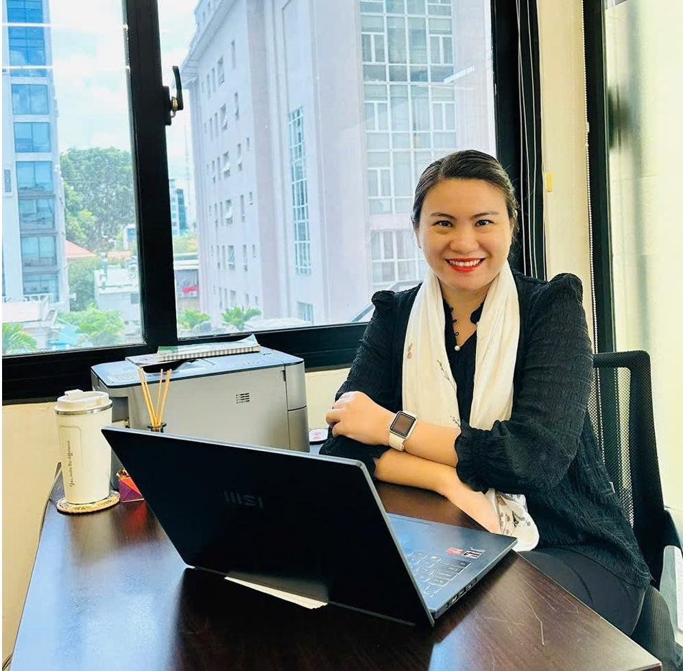 Ms Ha Nancy -Director comercial del mercado español