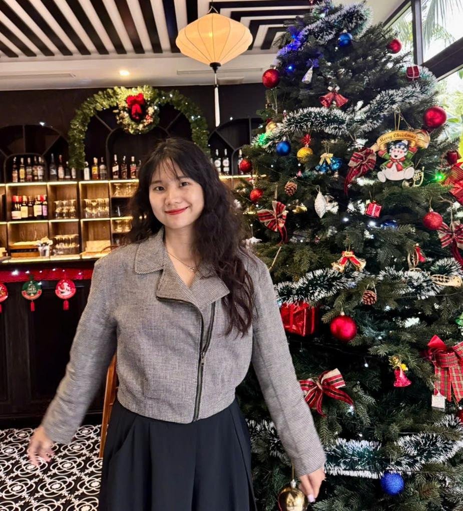 Ms. Nora – Jefa del Departamento de Consultoría y Ventas de Tours por Vietnam
