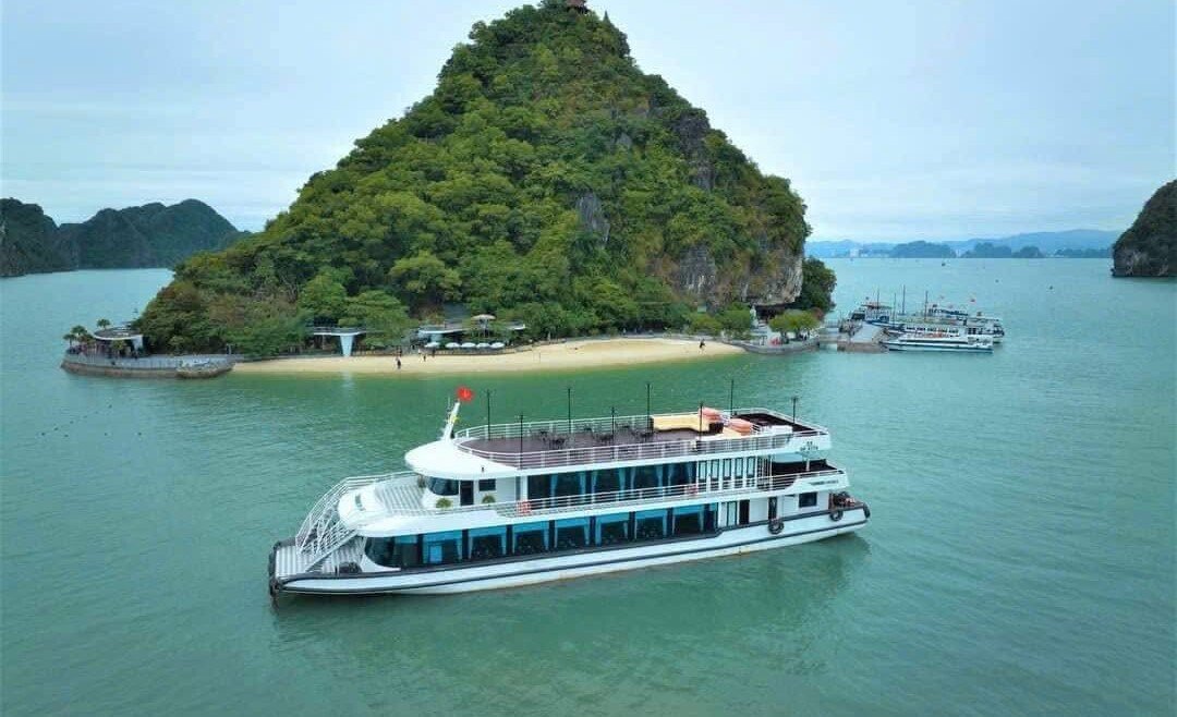 Barcos Halong