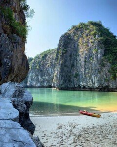 Bahía de Ha Long – Maravilla Natural de Vietnam