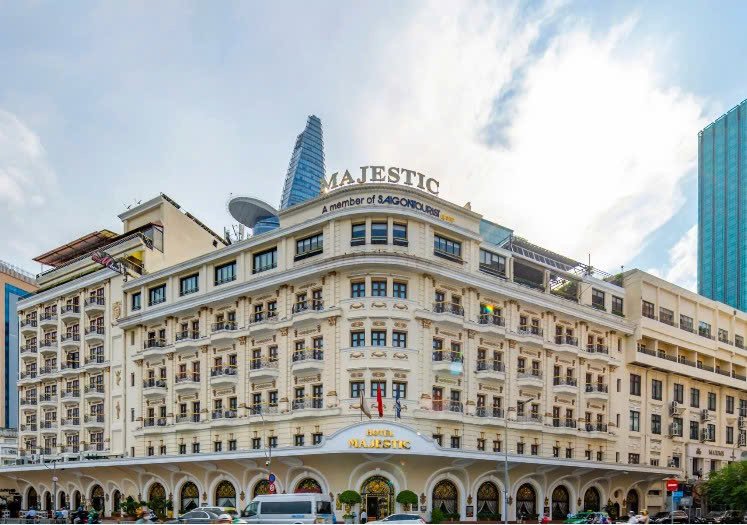 Hotel Majestic Saigon – Historia, lujo y encanto colonial en el corazón de Saigón