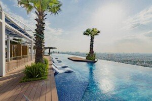 La Vela Saigon Hotel - pool