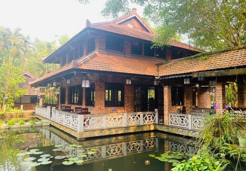Moc Vien Restaurant – Fusión vietnamita-japonesa en un jardín encantador de Hué