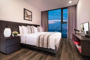 Somerset West Point Hanoi - room