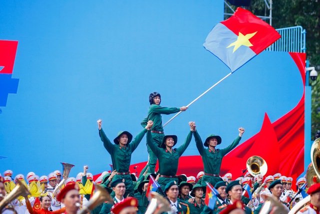 Un Hito histórico celebrado: Vietnam conmemora 50 Años de Reunificación con Festividades nacionales inolvidables